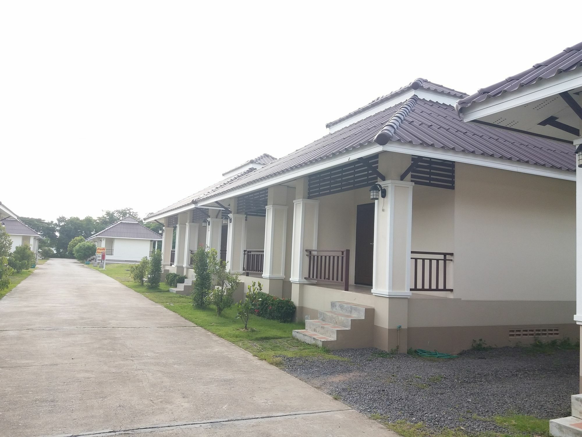 Nakhonratchasima Samsiri Resort Korat מראה חיצוני תמונה