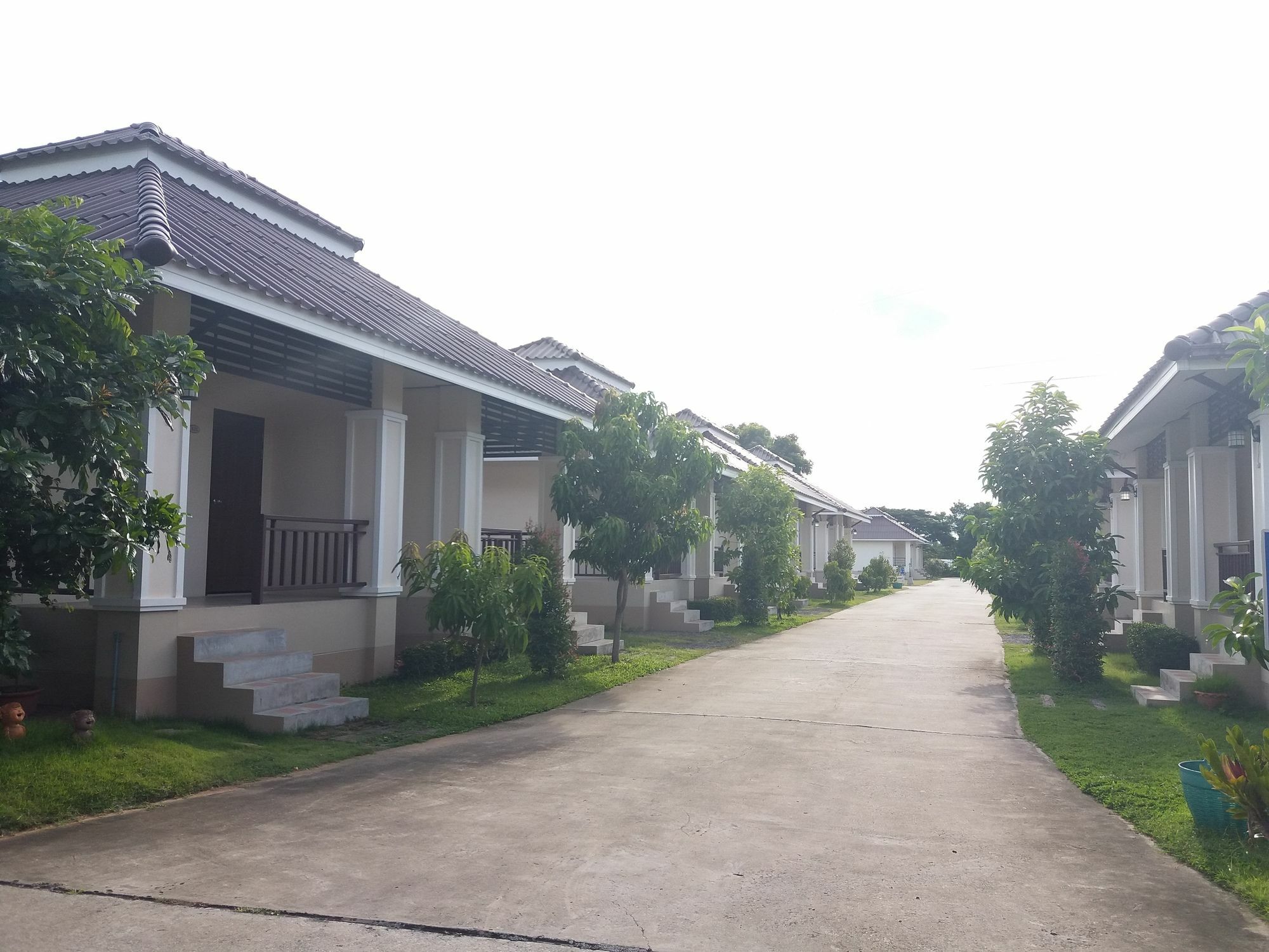 Nakhonratchasima Samsiri Resort Korat מראה חיצוני תמונה